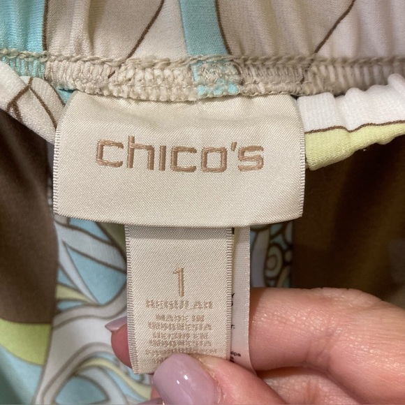 Chicos Travelers abstract print pant. Size 8 (Chicos 1) - Picture 3 of 3